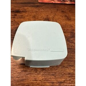 VTG Tupperware Label Dispenser with Freezer Label Stickers Blue‎ 1446-2 Aqua